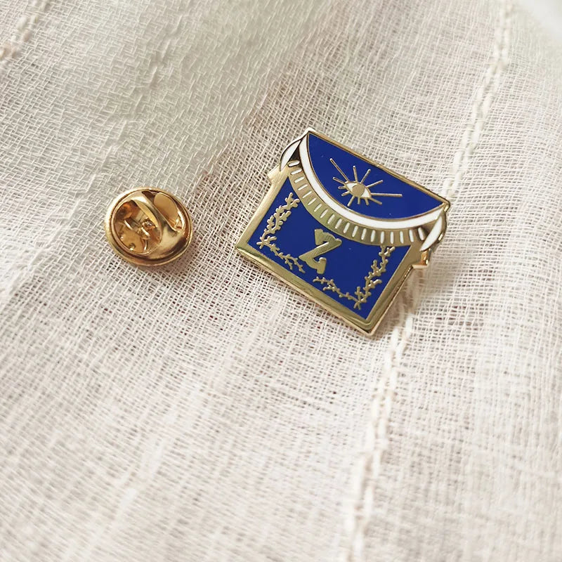 Apron Lapel Pins Masonic 4 Degree Secret Master Freemason Z Eye Hard Enamel Metal Badge Free Masons Gift