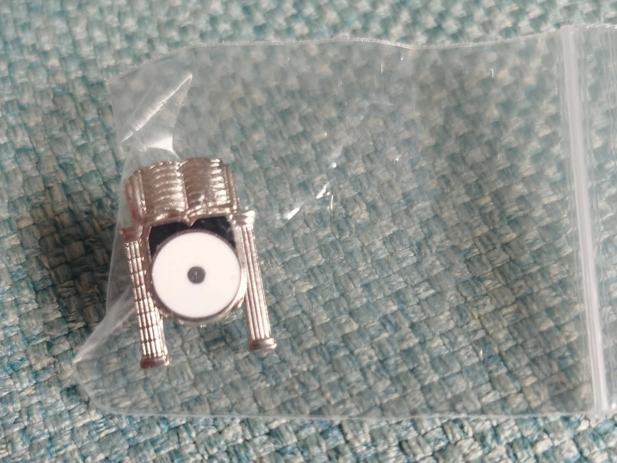 POINT IN A CIRCLE MASON MASONIC LAPEL PIN FREEMASON EXC GIFT lapel pin masons