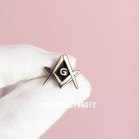 Black Soft Enamel Pins Masonic Square and Compass Lapel G Silver Color Free Masons Metal Badge Craft Small Size