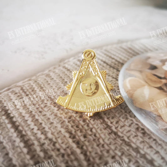 Masonic Lapel Pins Freemasonry Badge Mason Freemason BLM36  Sun the past master size 2.4*2.5cm men's business accessories