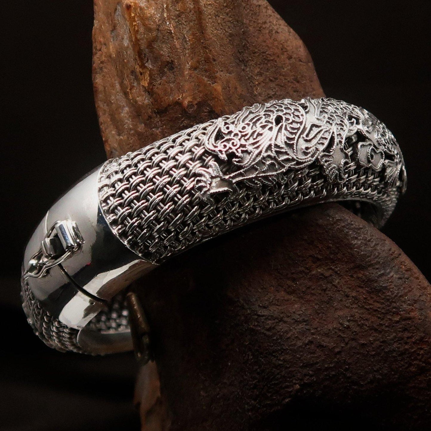 Stunning handcrafted Sterling Silver Dragon Bracelet