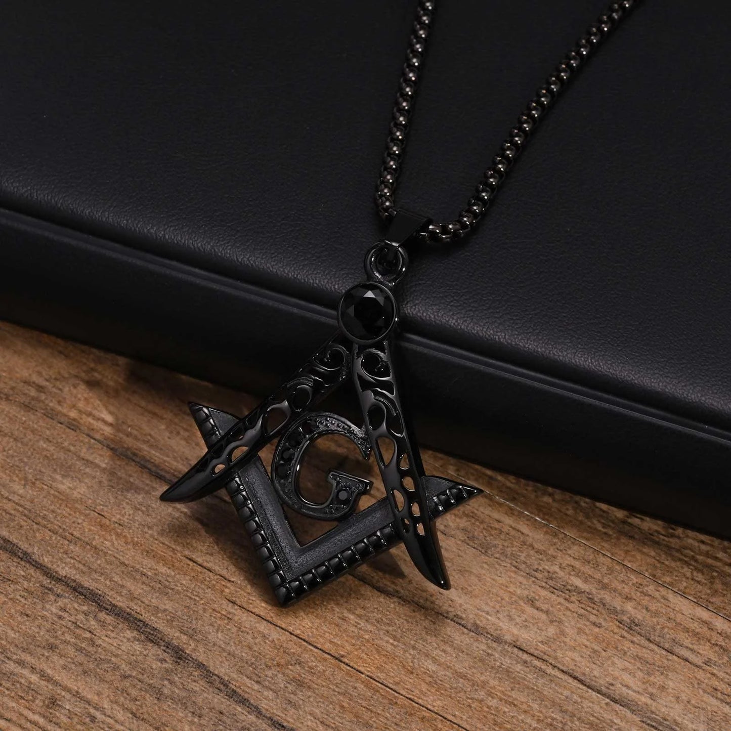 Masonic G Freemasonry Crest Necklace, Men Neclace, Stainless Steel Mason Masonic Symbol Pendant for Men Jewlery