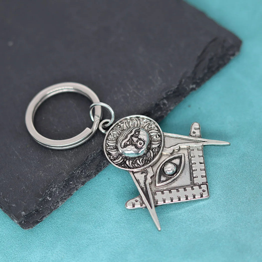 Masonic Sun Pendant Keychain For Men Women Slavic Keyring Knights Templar Solar System Symbol Key Chains Amulet Jewelry Gift
